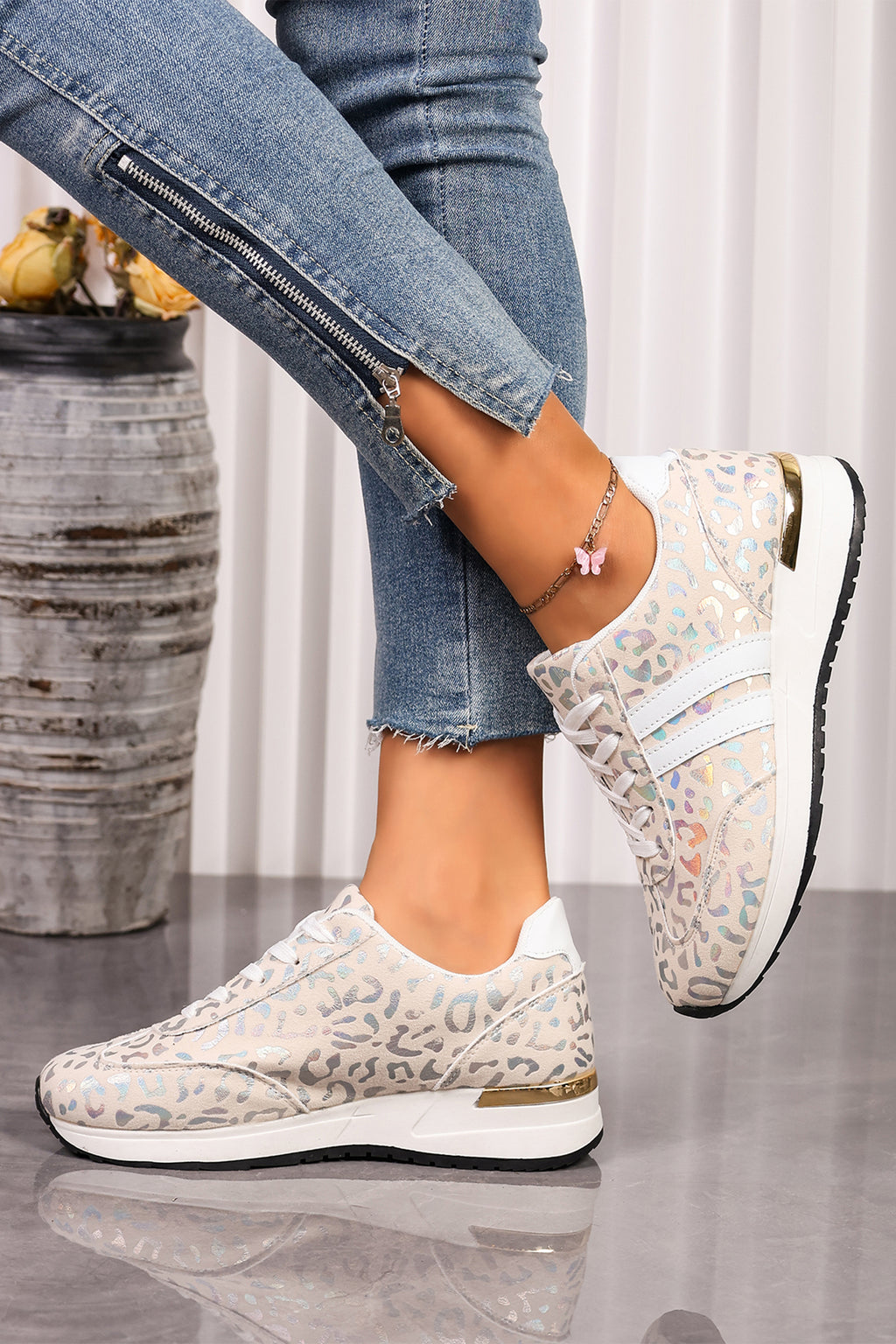 Lace-Up Low-Top Sneakers with Rubber Sole