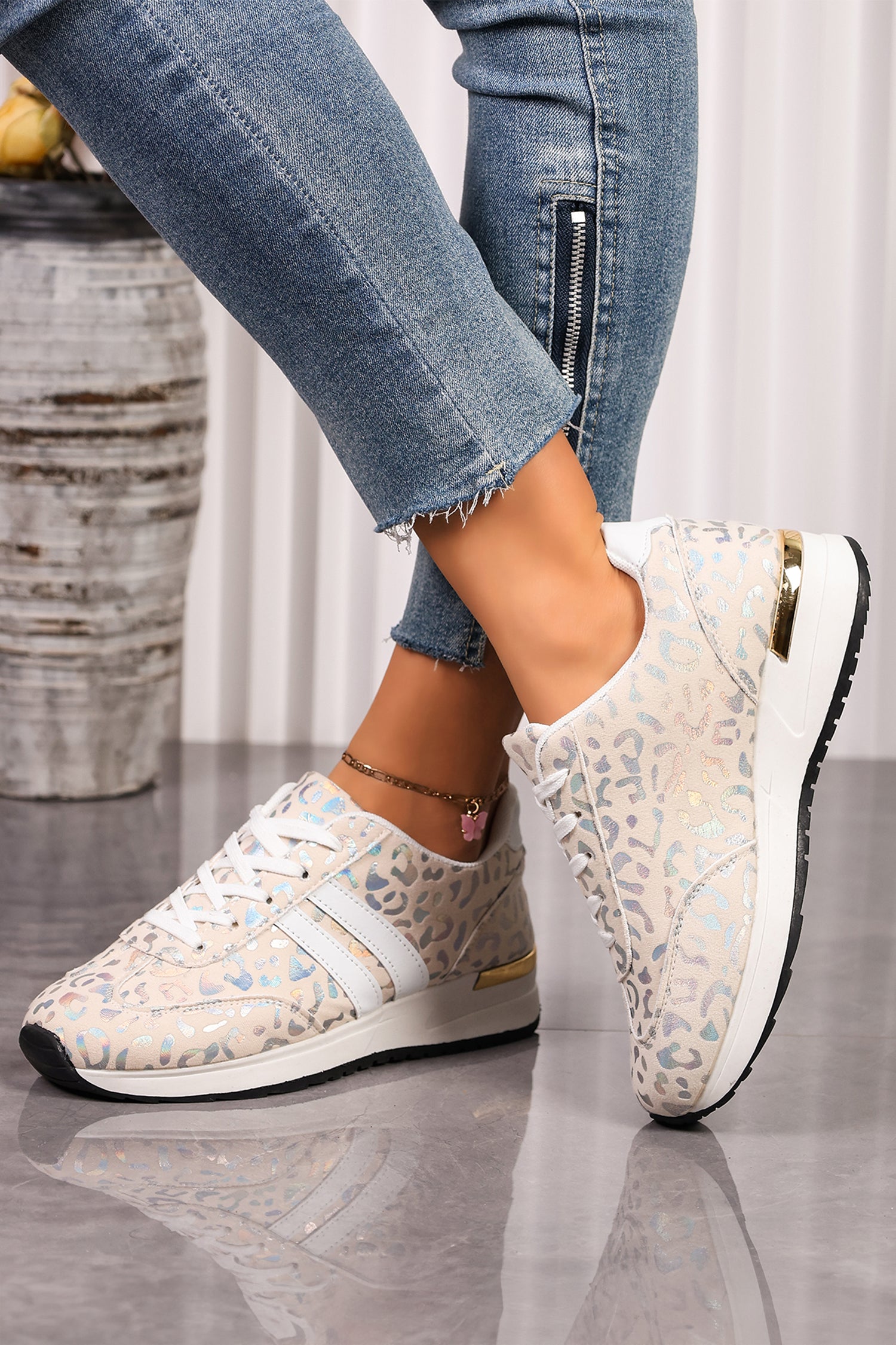 Lace-Up Low-Top Sneakers with Rubber Sole